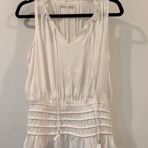 NWOT BOUTIQUE WHITE TOP